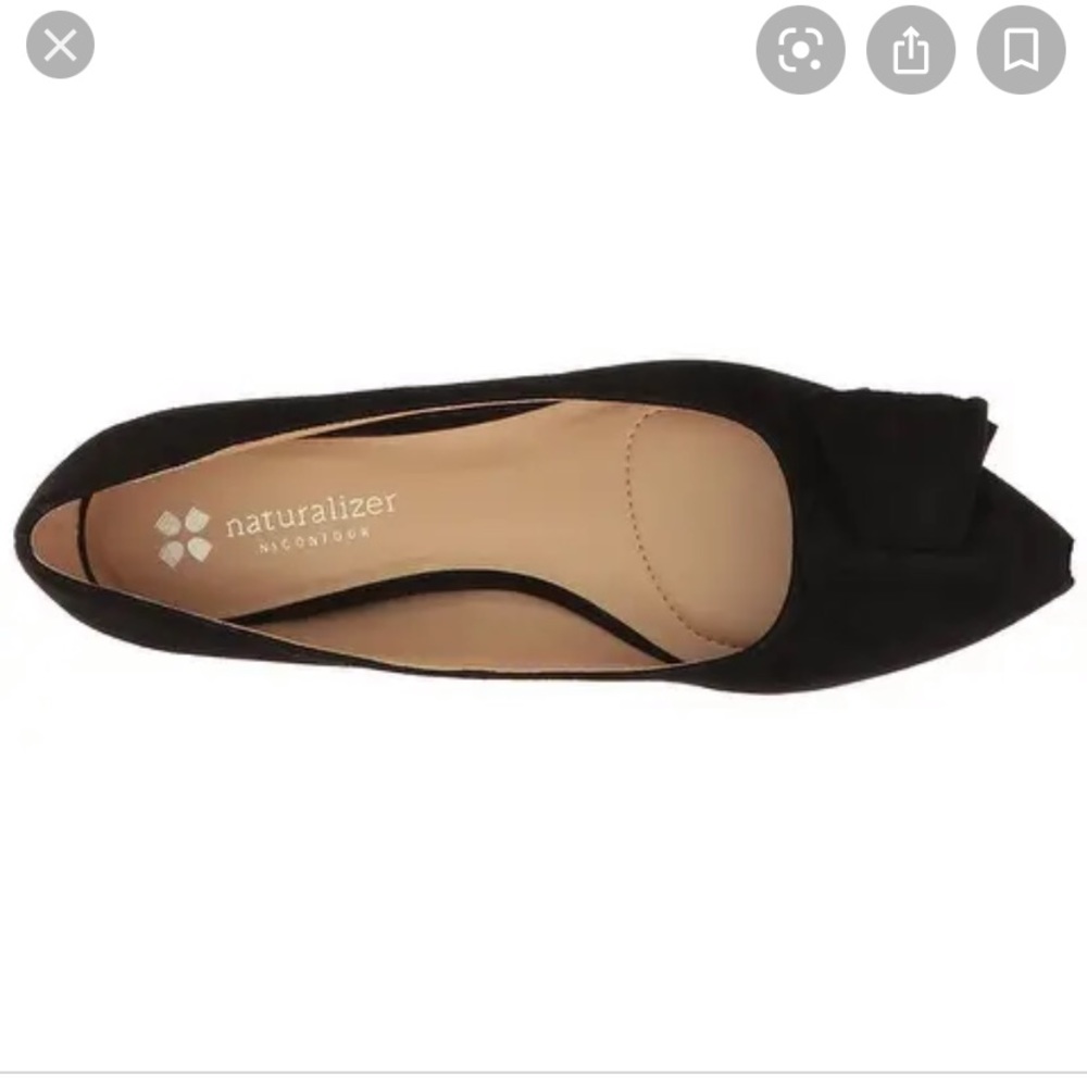 Naturalized Sarah flats